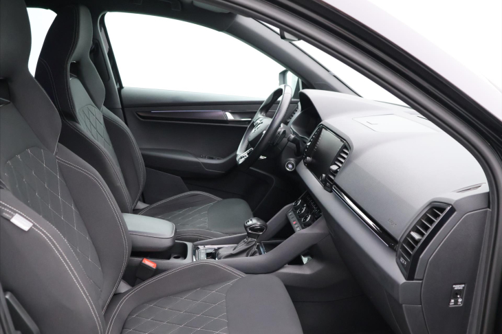Škoda Karoq 2,0 TDI DSG 4x4 Sportline DPH