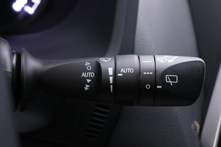 Toyota Land Cruiser 2,8 D-4D 150kW Aut. Invincible