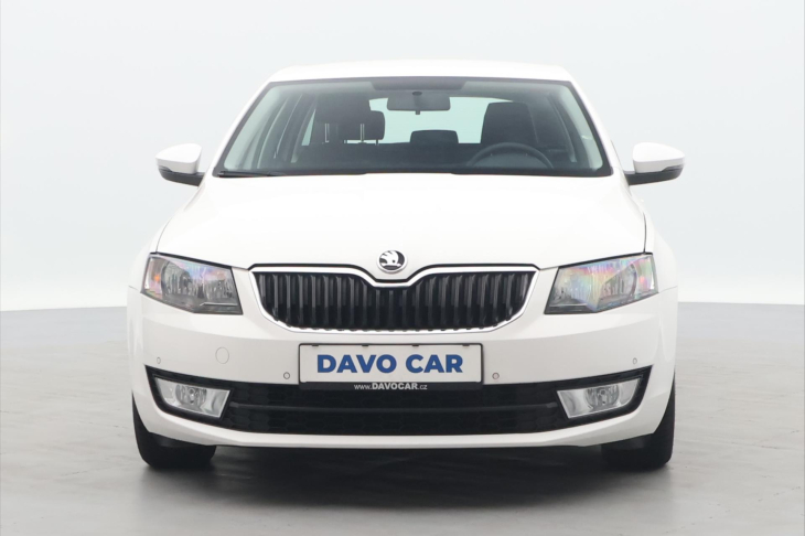Škoda Octavia 1,6 TDi 81kW DSG Ambition CZ