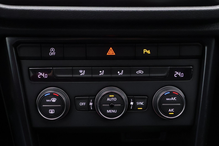 Volkswagen T-Roc 1,0 TSI 85kW Aut.klima CZ