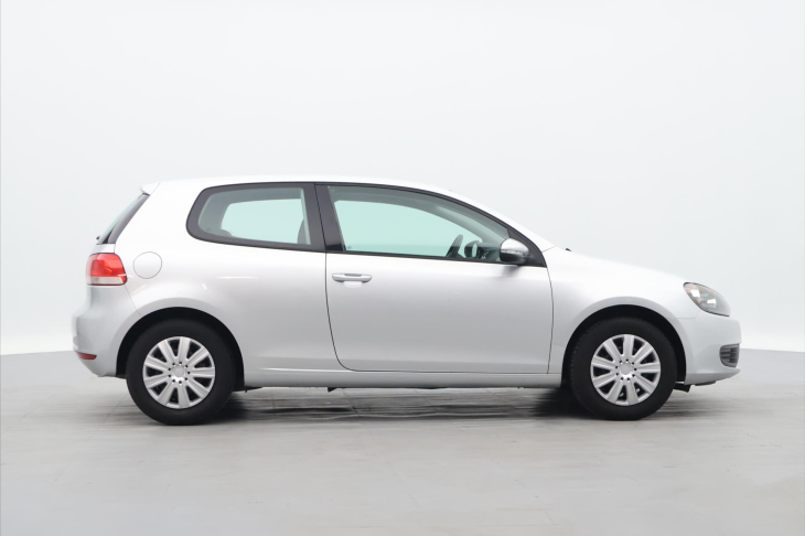 Volkswagen Golf 1,4 16V 59kW Klima Trendline
