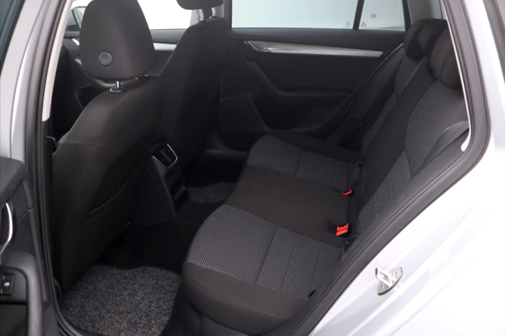 Škoda Octavia 2,0 TDI 135kW 4x4 DSG Ambition