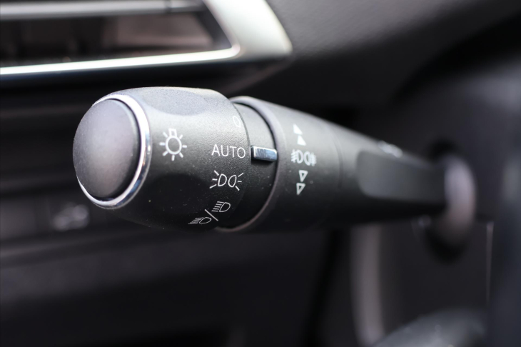 Peugeot 5008 1,2 PT 96kW GT-Line 7-Míst