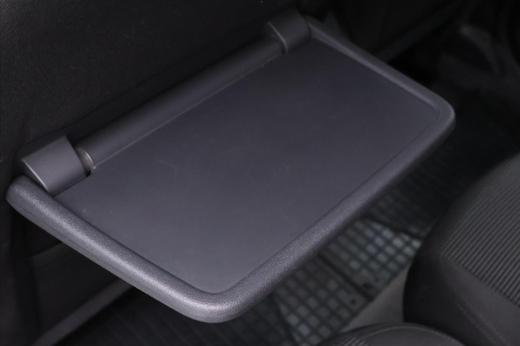 Peugeot 5008 1,6 HDI 82kW Automat Premium