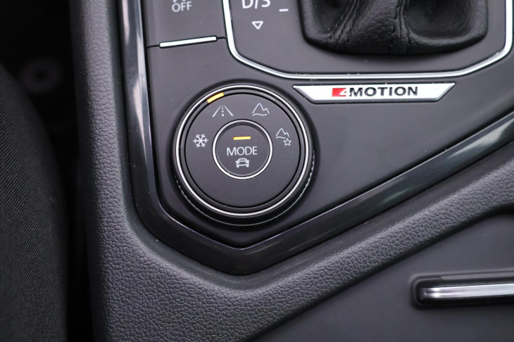 Volkswagen Tiguan 2,0 TSI Highline 4M VirtualTaž