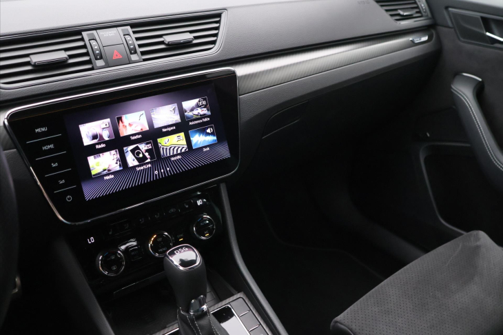 Škoda Superb 2,0 TDI 147kW DSG CZ Sportline DPH