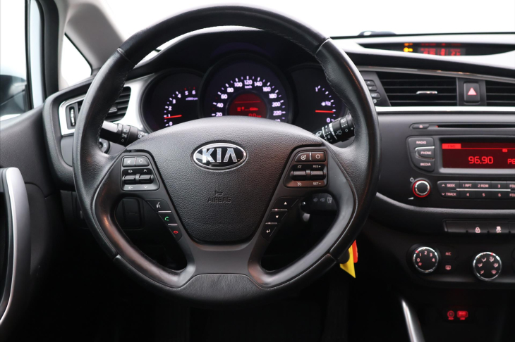 Kia Ceed 1,6 CRDi 100 kW Comfort CZ
