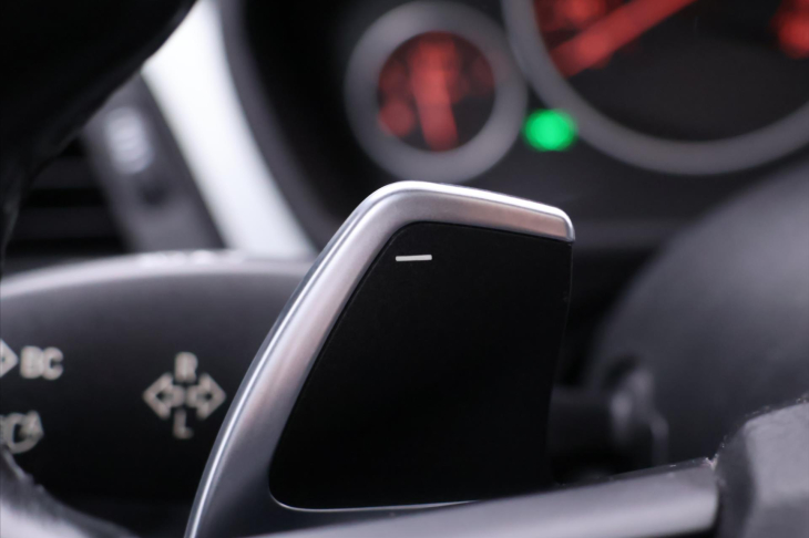 BMW Řada 3 3.0 330d xDrive 190kW Touring