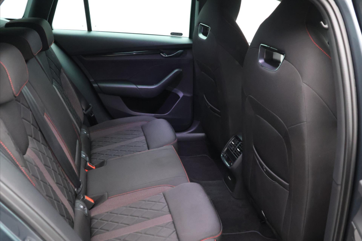 Škoda Octavia 2,0 TDI 147kW RS CZ DSG 4x4