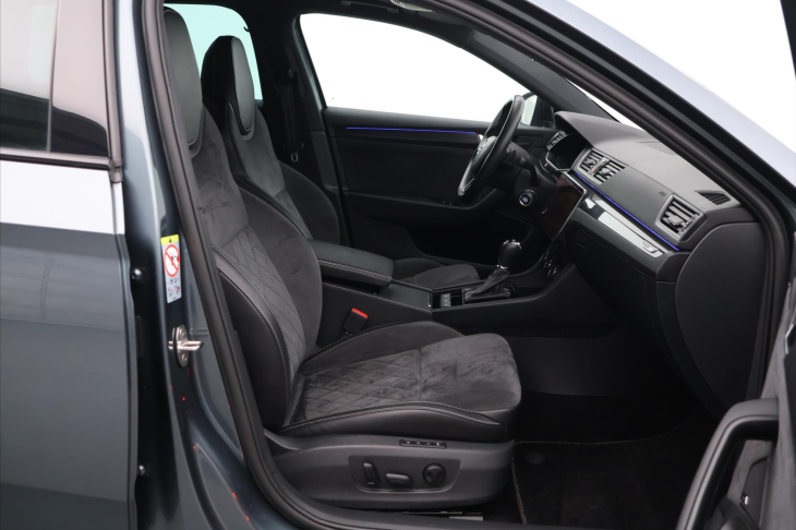 Škoda Superb 2,0 TDI 140kW DSG Sportline 4x4