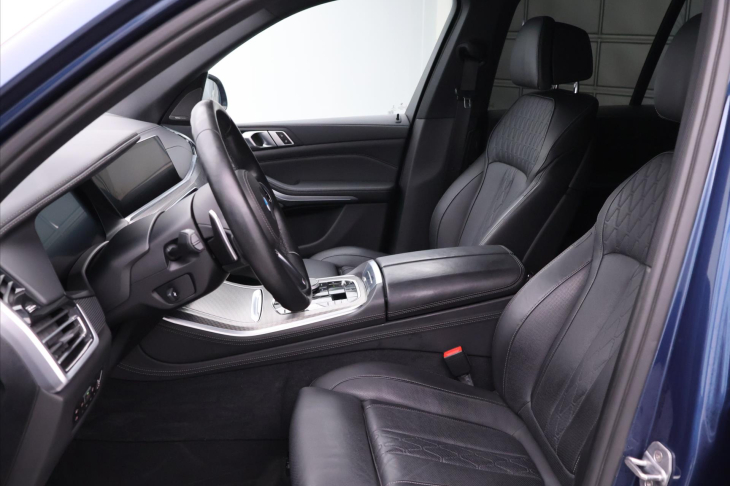 BMW X5 3,0 M50d 294kW CZ 1.Maj DPH