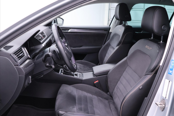 Škoda Superb 2,0 TDI 147kW DSG CZ Scout DPH