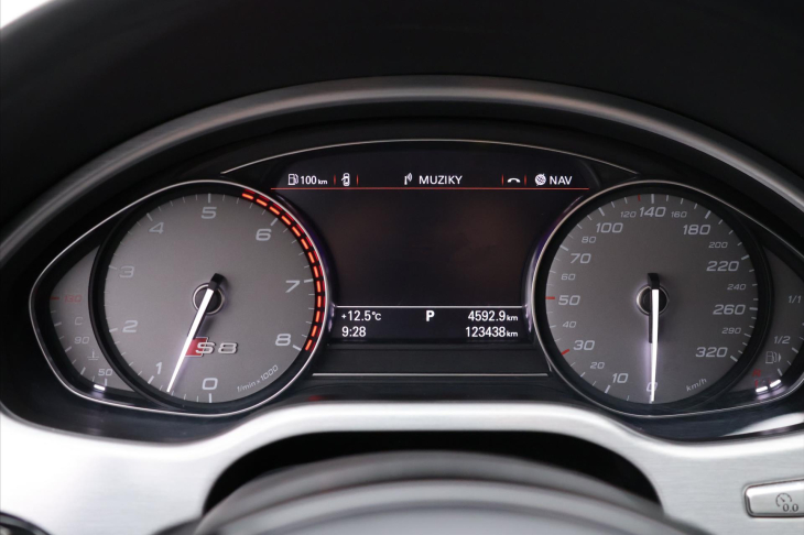 Audi S8 4.0 TFSI 445kW Plus Tiptronic