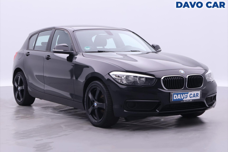 BMW Řada 1 1,5 118i 100kW Klimatizace