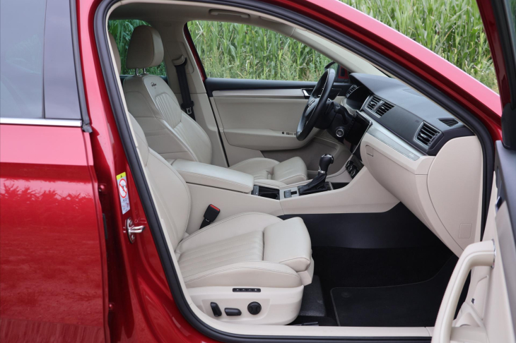 Škoda Superb 2,0 TSI 206kW DSG 4x4 CZ L&K