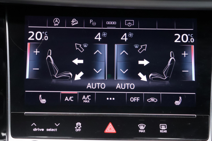 Audi Q7 3,0 50TDI 210kW S line CZ DPH