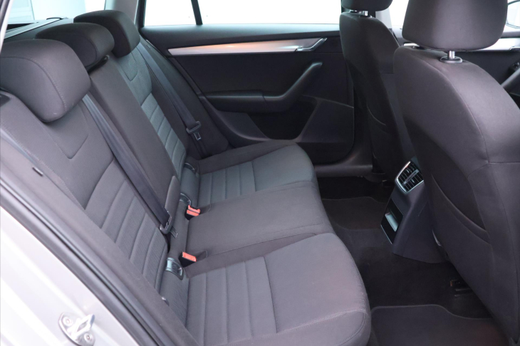 Škoda Octavia 1,4 TSI 103kW DSG Xenon Tažné