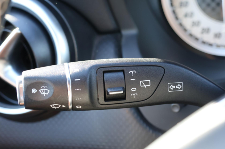 Mercedes-Benz Třídy A 2,1 200CDI 100kW Aut. Kůže