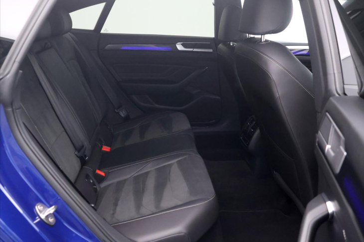 Volkswagen Arteon 2.0 TDI 147kW 4M DSG R-line DPH CZ