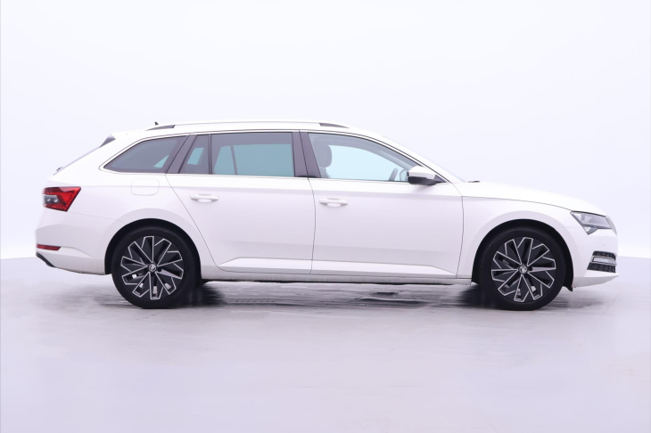 Škoda Superb 2,0 TDI 140kW DSG Style 4x4