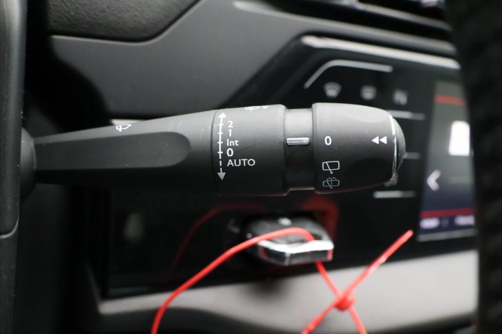 Citroën C4 Picasso 1,2 PT 96kW Aut.Klima 7-Míst