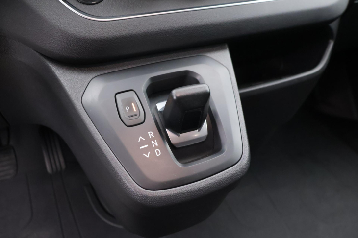 Renault Trafic 2,0 dCi 125kW Automat CZ DPH