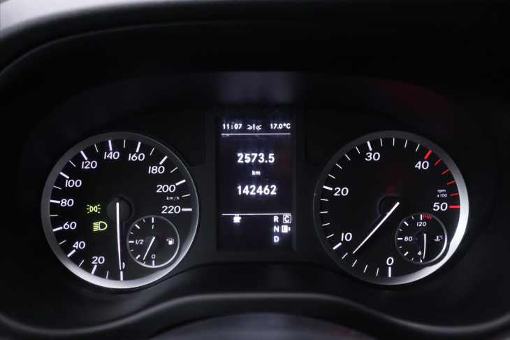 Mercedes-Benz Vito 2,1 119CDI 140kW Aut. 6-Míst