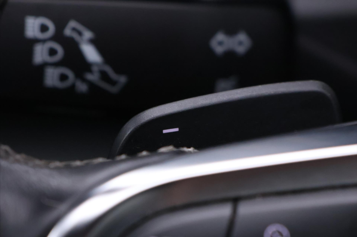 Volkswagen T-Roc 1,5 TSI 110 kW DSG R-Line DPH