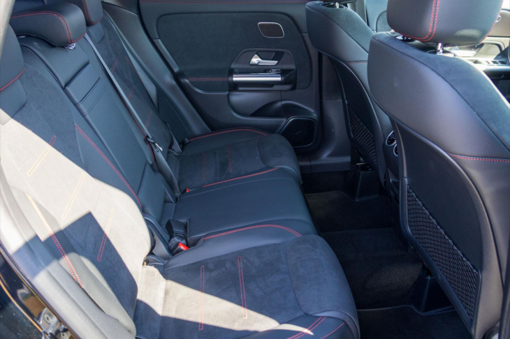 Mercedes-Benz GLA 2,0 200d 4MATIC AMG Premium