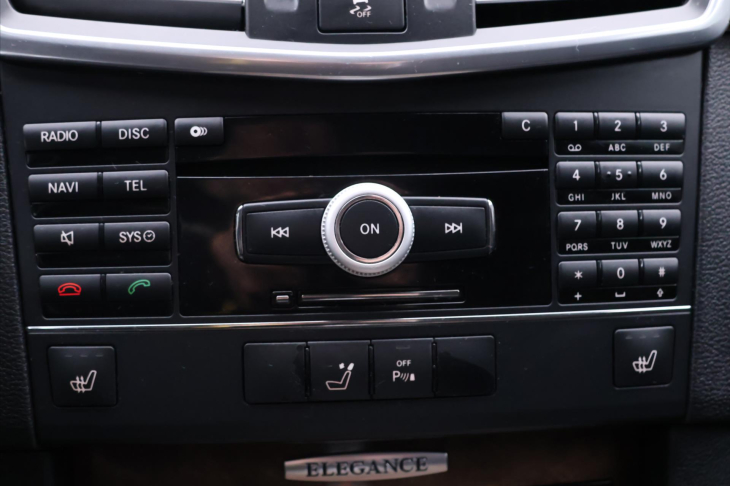 Mercedes-Benz Třídy E 3,5 350CGI 215kW CZ Elegance