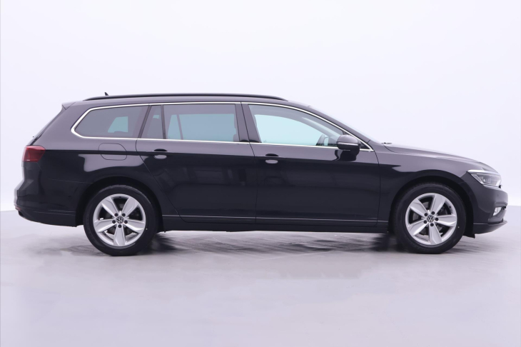 Volkswagen Passat 2,0 TDI 147kW DSG Matrix DPH