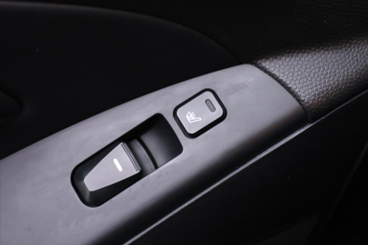 Hyundai ix35 2,0 GDI 122kW 4WD CZ Trikolor