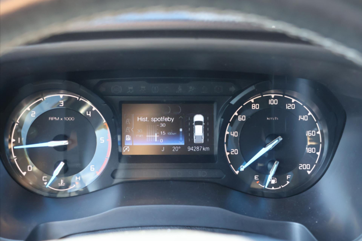 Ford Ranger 2,0 TDCi 125kW XLT CZ DPH
