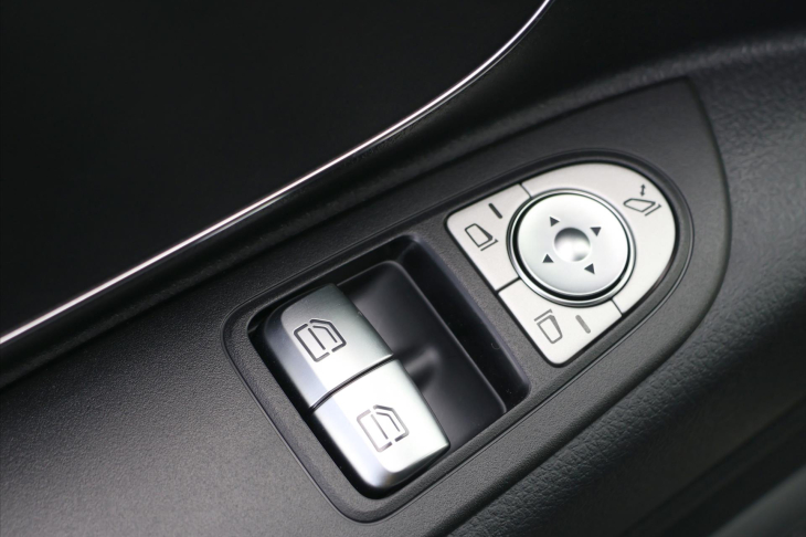 Mercedes-Benz Vito 2,0 124CDi 4Matic Select Long