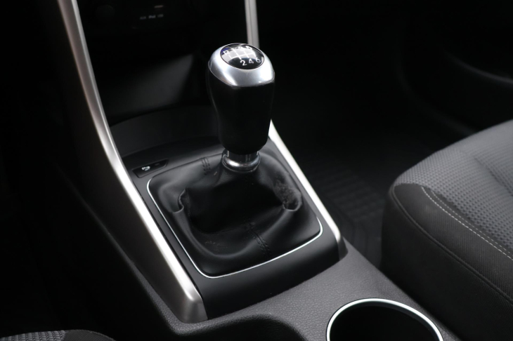 Hyundai i30 1,6 CVVT 88kW CZ 1.Maj
