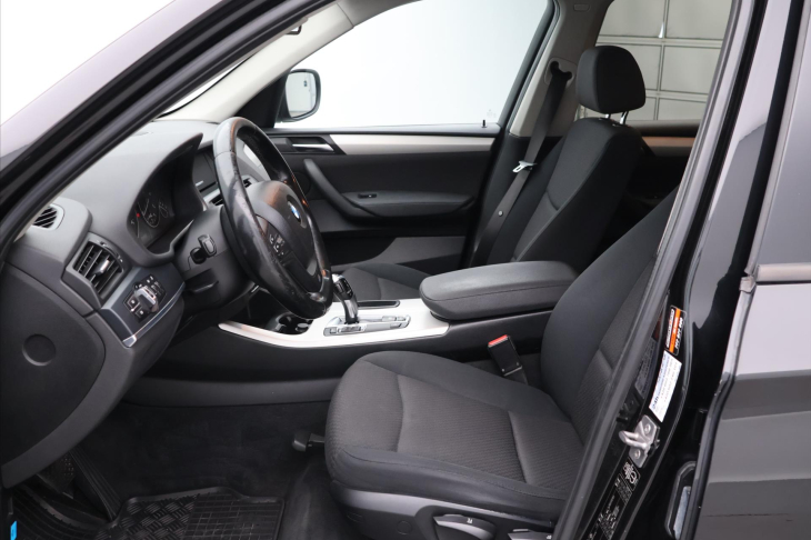 BMW X3 2,0 20d xD 135kW Aut. CZ Tažné