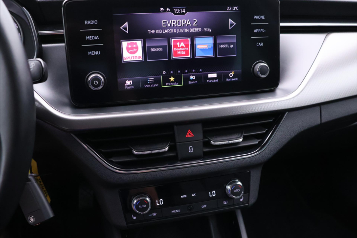 Škoda Kamiq 1,0 TSI Clever LED DPH Serv.kn