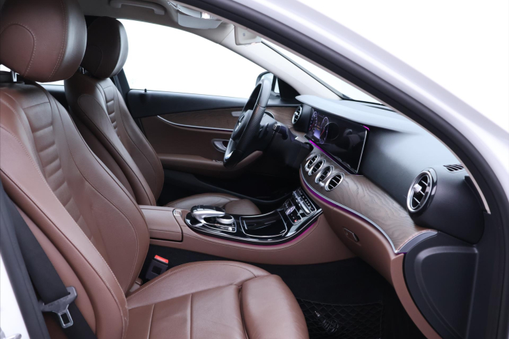 Mercedes-Benz Třídy E 2,0 CDI 143kW CZ DPH 9G