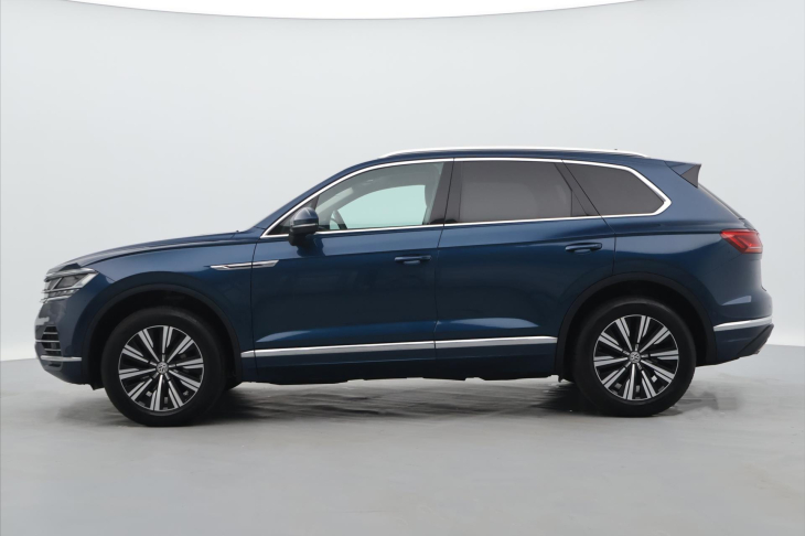 Volkswagen Touareg 3,0 TDI 210kW 4M LED DPH CZ