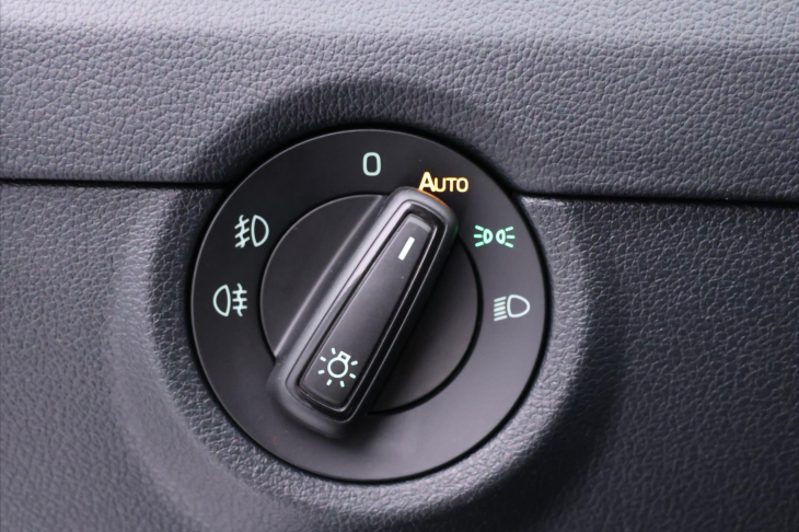 Škoda Octavia 1,6 TDI 85kW Style LED tažné CZ