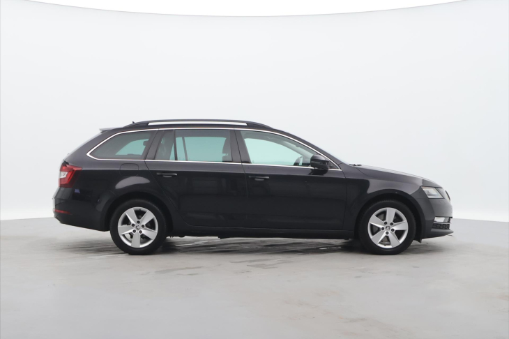 Škoda Octavia 2,0 TDI 110kW DSG Style LED
