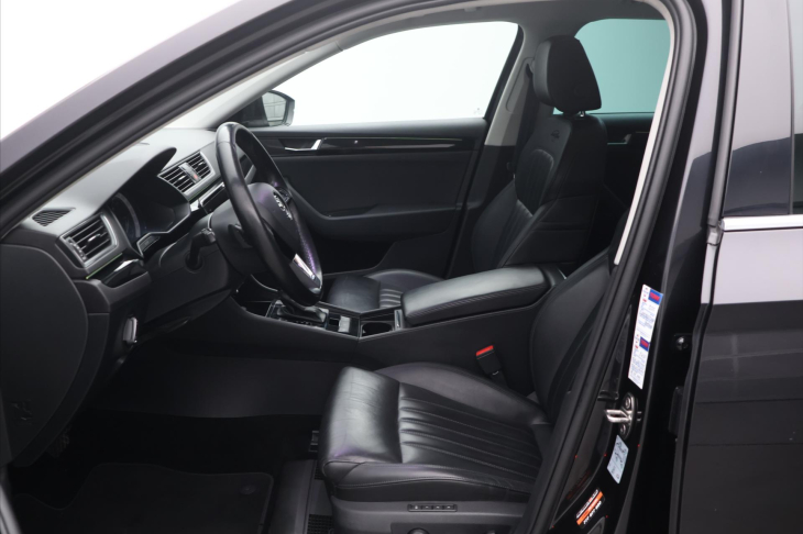 Škoda Superb 2,0 TSI 206kW L&K 4x4 DSG CZ DPH