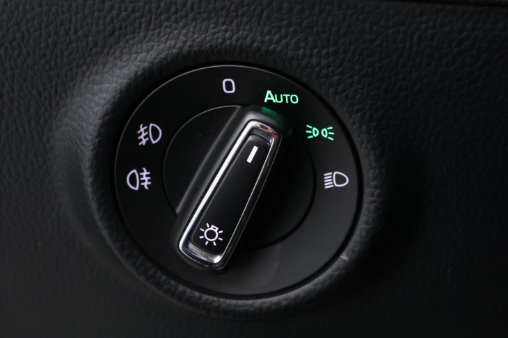 Škoda Superb 2,0 TDI 110kW Style CZ