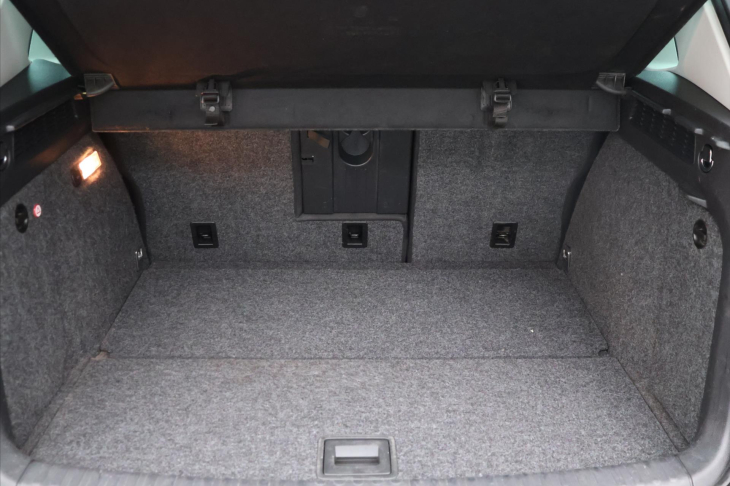 Volkswagen Tiguan 2,0 TDI Sport & Style Tažné