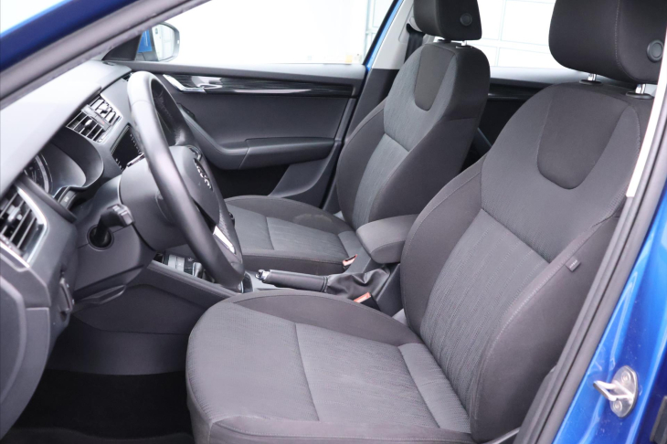 Škoda Octavia 1,6 TDI LEDCZ DPH 1.Maj.