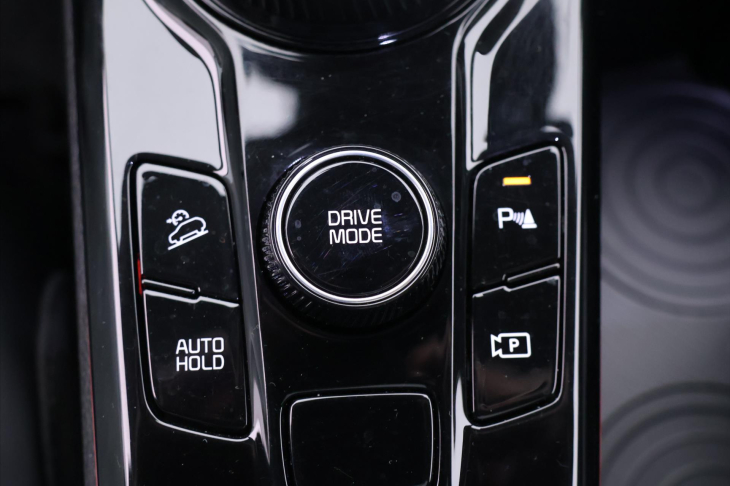 Kia Sportage 1,6 T-GDI 132 kW TOP Aut. Kůže DPH