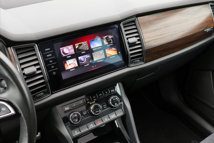 Škoda Kodiaq 2,0 TDI DSG 4x4 7-Míst Scout