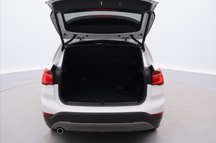 BMW X1 2.0 18d 110kW xDrive CZ Advantage