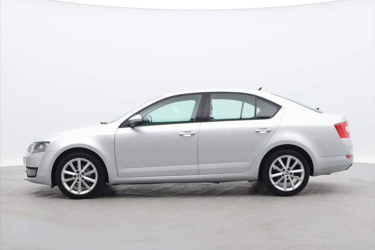 Škoda Octavia 2,0 TDI 110kW CZ Style Xenon