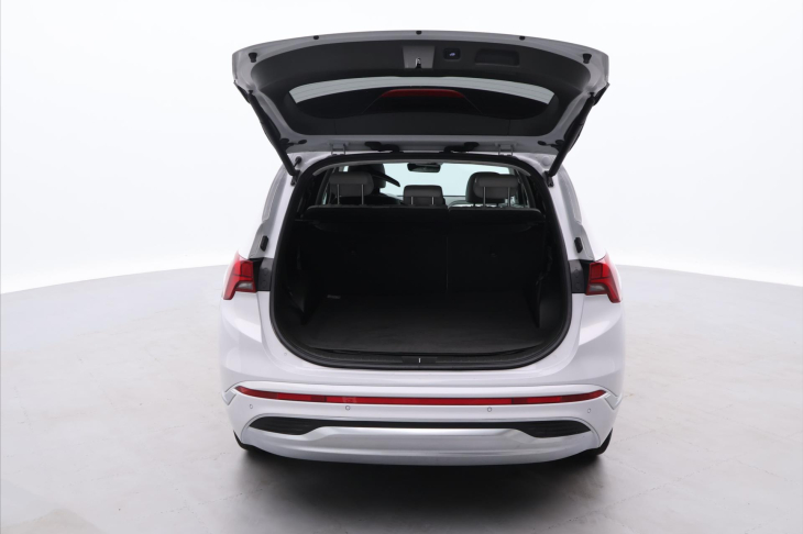 Hyundai Santa Fe 1.6 T-GDI HEV 4x4 CZ Luxury 1.MAJ
